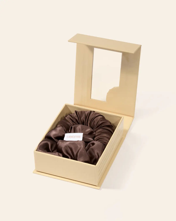 Blowout Tie in Mulberry Silk