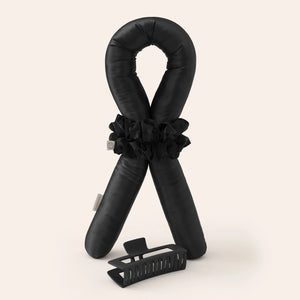 Heatless Curls in Mulberry Silk