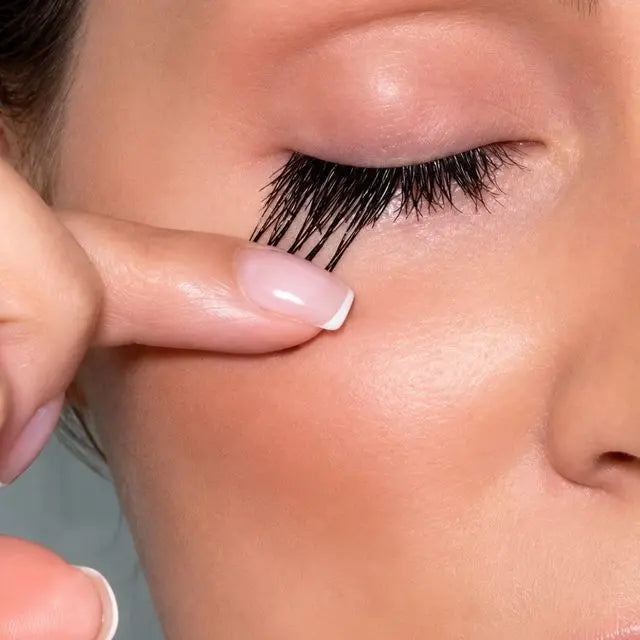Lass die Mascara abgleiten